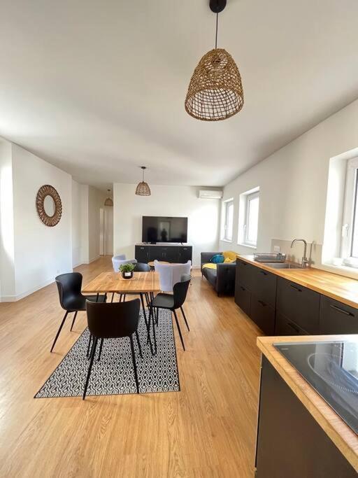Banjul - Bel Appartement A Реймс Экстерьер фото