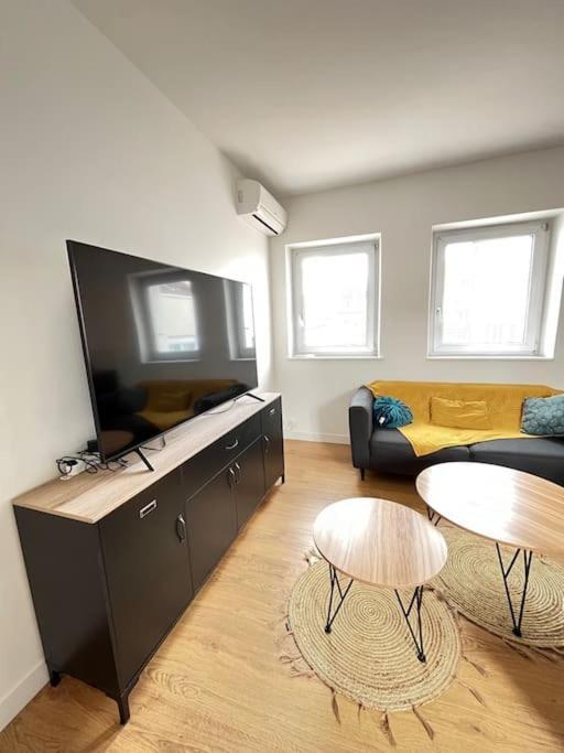 Banjul - Bel Appartement A Реймс Экстерьер фото